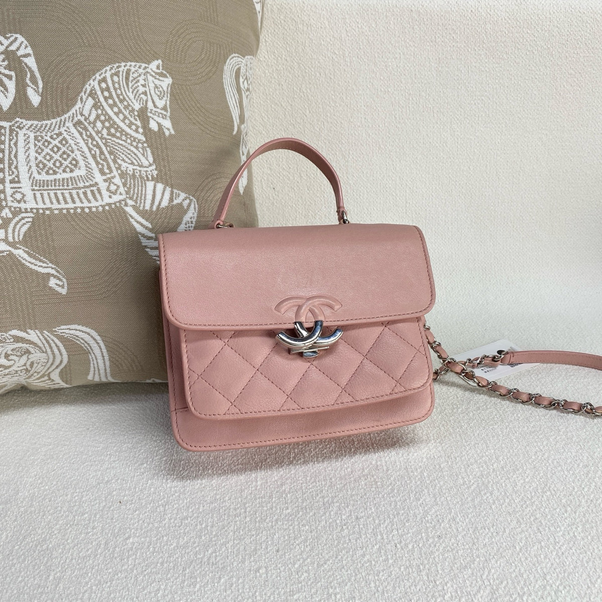 Chanel - Cuba Series Messenger Bag - Leather - Pink - (mini)
