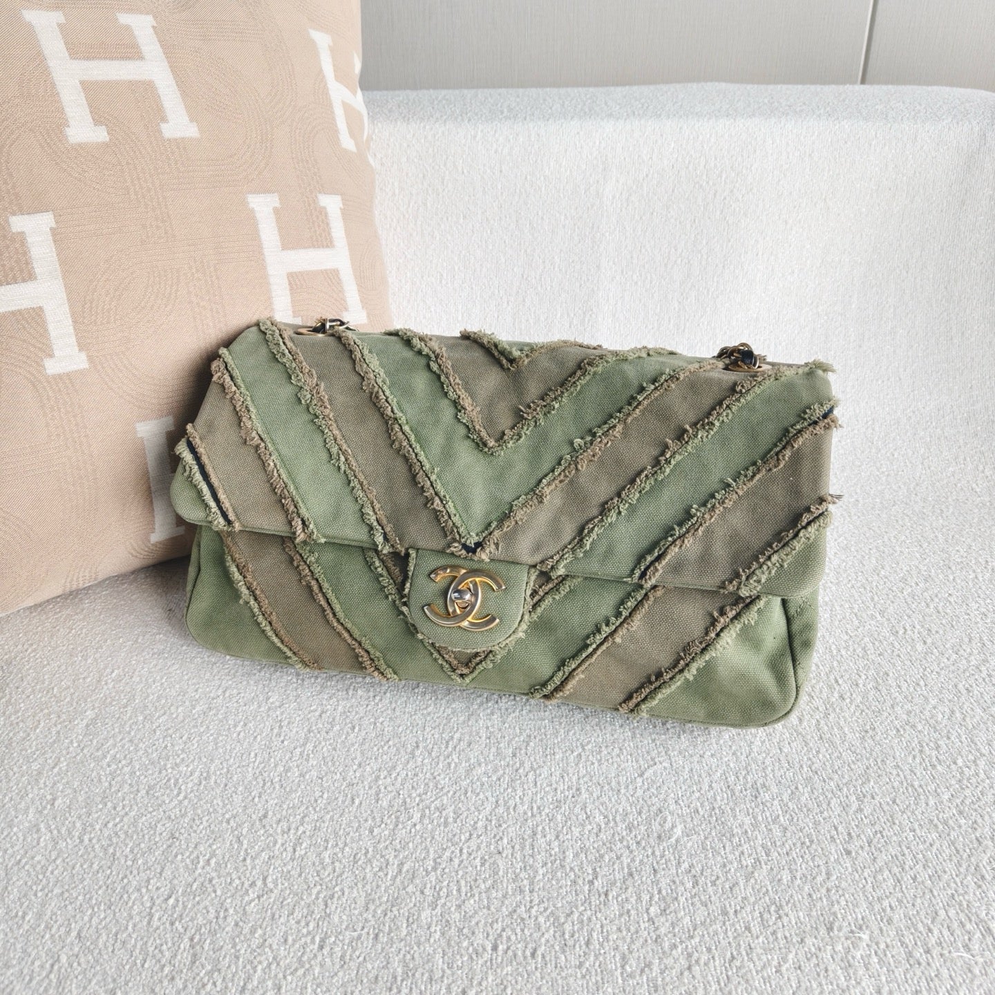 Chanel - Cuba Series V-Pattern Chain Bag - Denim canvas - Multicolour - (medium)