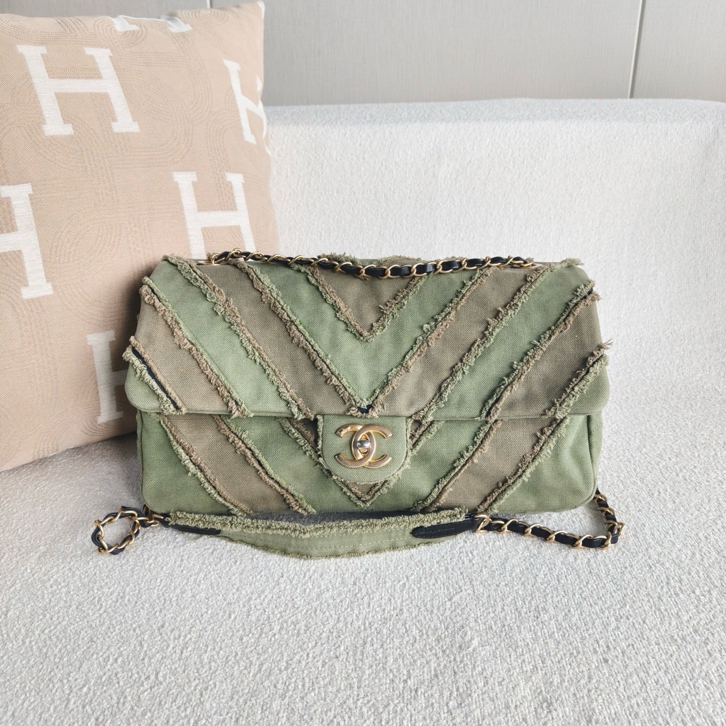 Chanel - Cuba Series V-Pattern Chain Bag - Denim canvas - Multicolour - (medium)