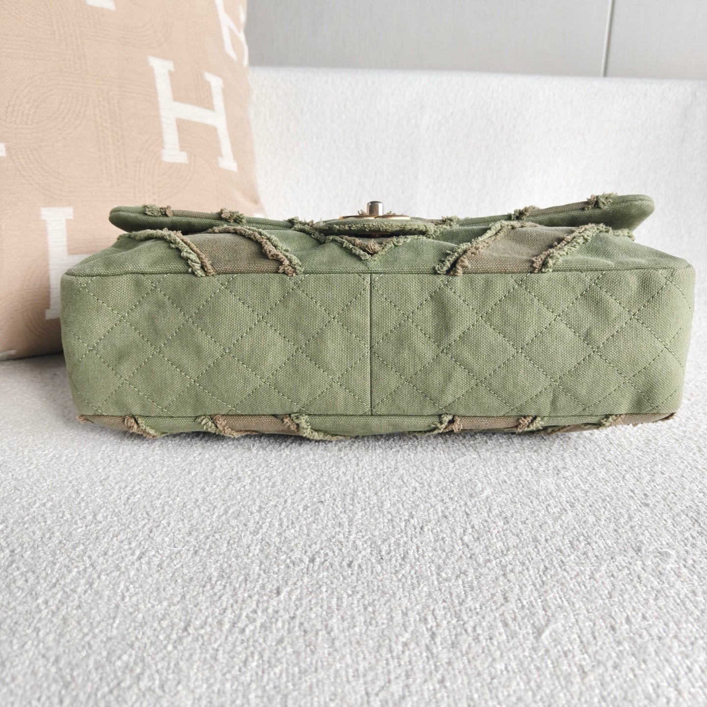 Chanel - Cuba Series V-Pattern Chain Bag - Denim canvas - Multicolour - (medium)