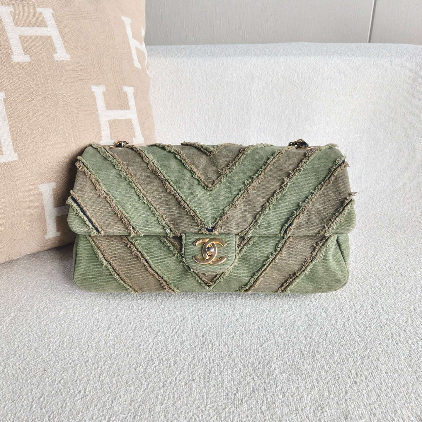 Chanel - Cuba Series V-Pattern Chain Bag - Denim canvas - Multicolour - (medium)