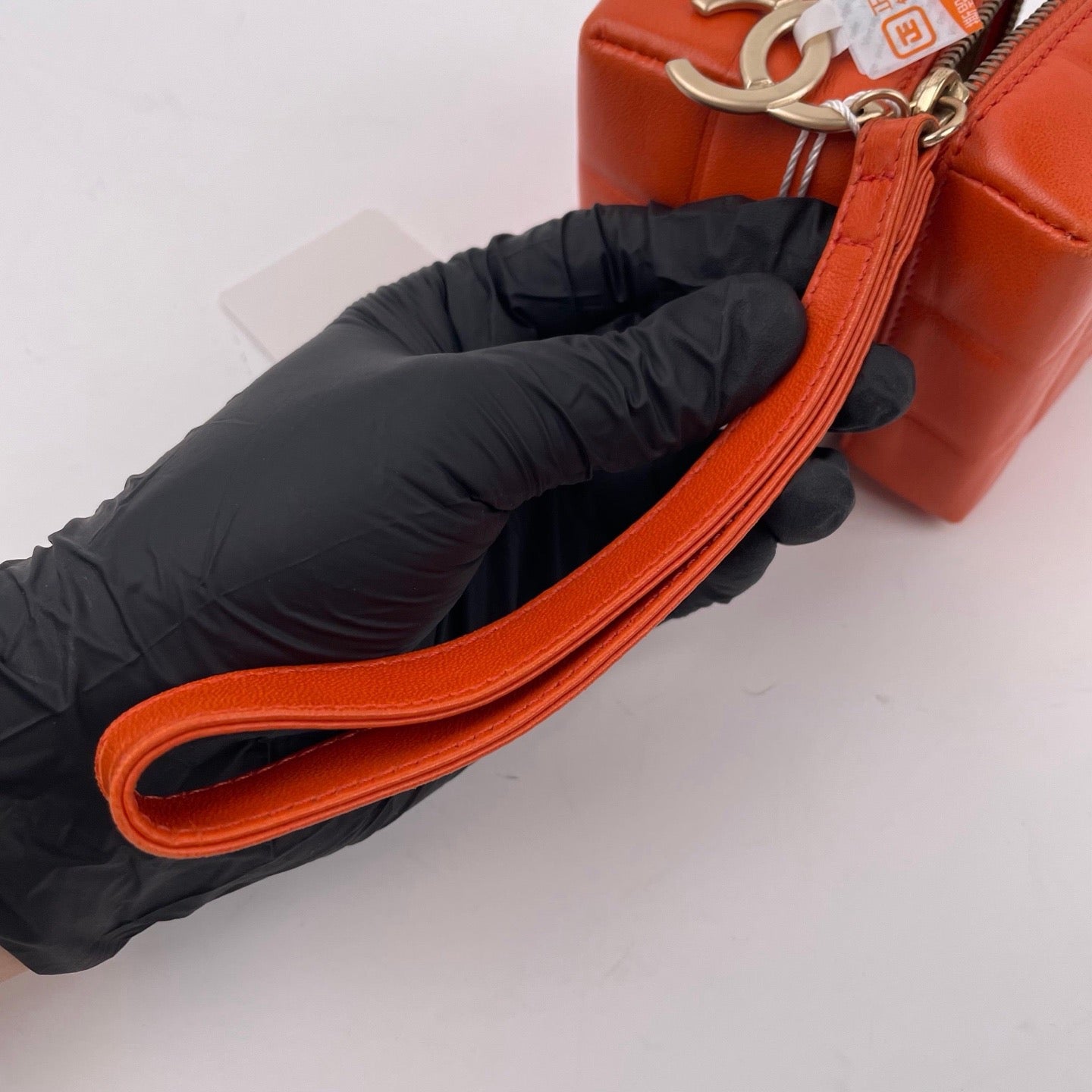 Chanel - Cube Vanity Case - Leather - Orange - (mini)