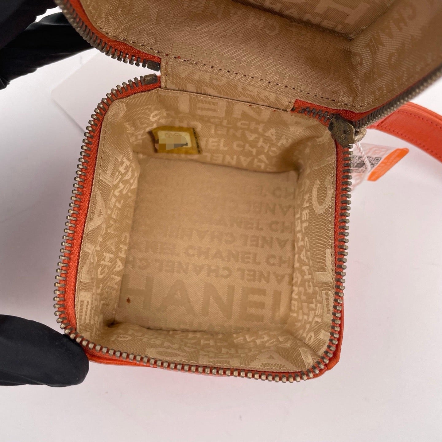 Chanel - Cube Vanity Case - Leather - Orange - (mini)