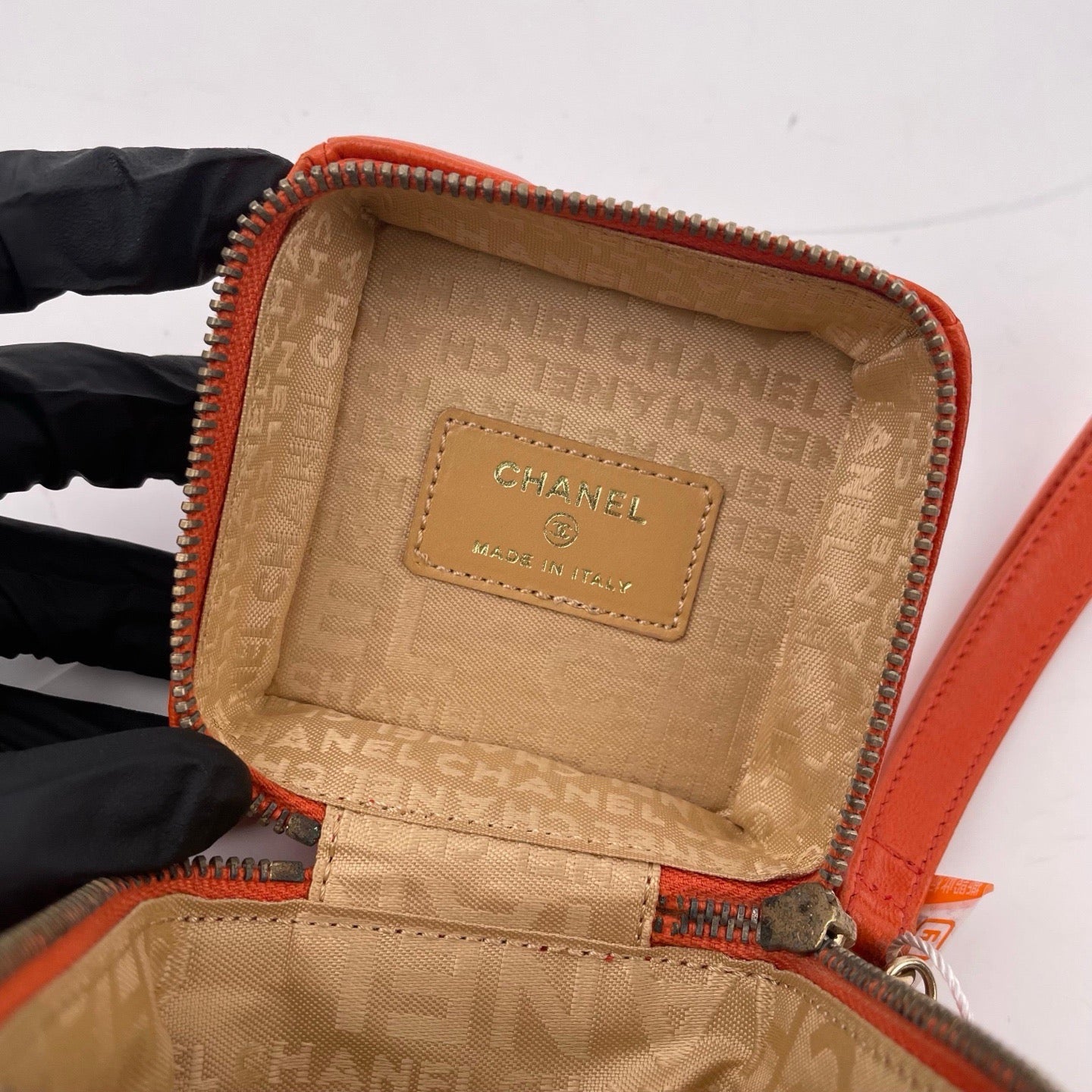 Chanel - Cube Vanity Case - Leather - Orange - (mini)