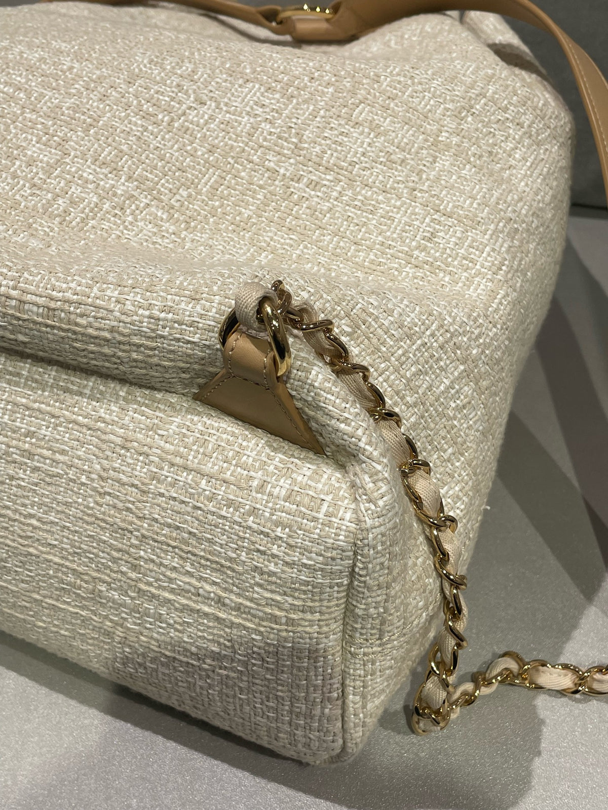 Chanel - Deauville - Cloth - Beige - (Other)