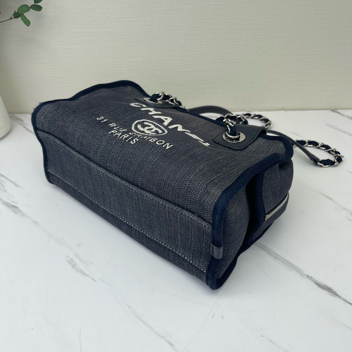 Chanel - Deauville - Cloth - Blue - (medium)