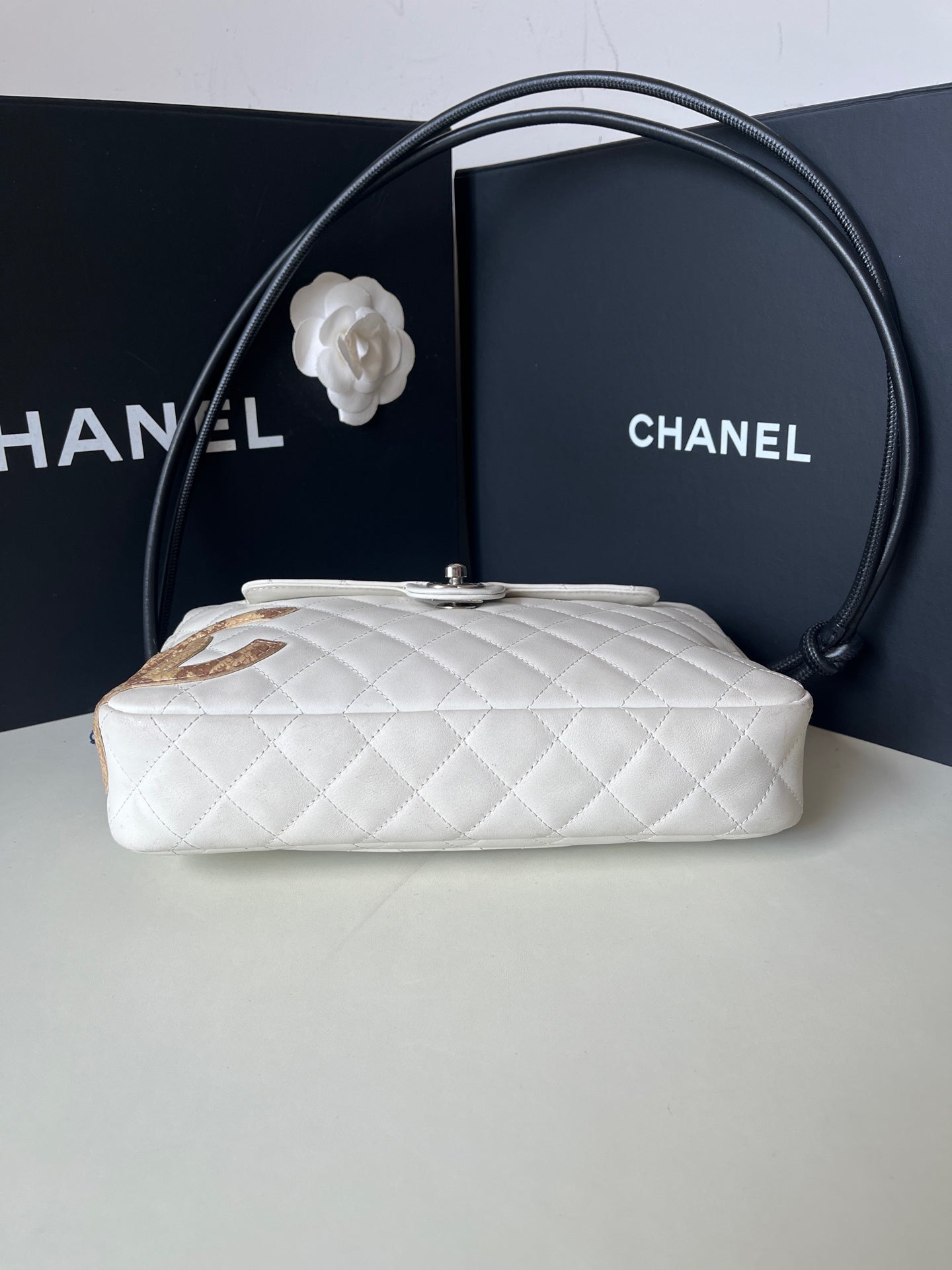 Chanel - Deauville - Leather - White - (small)