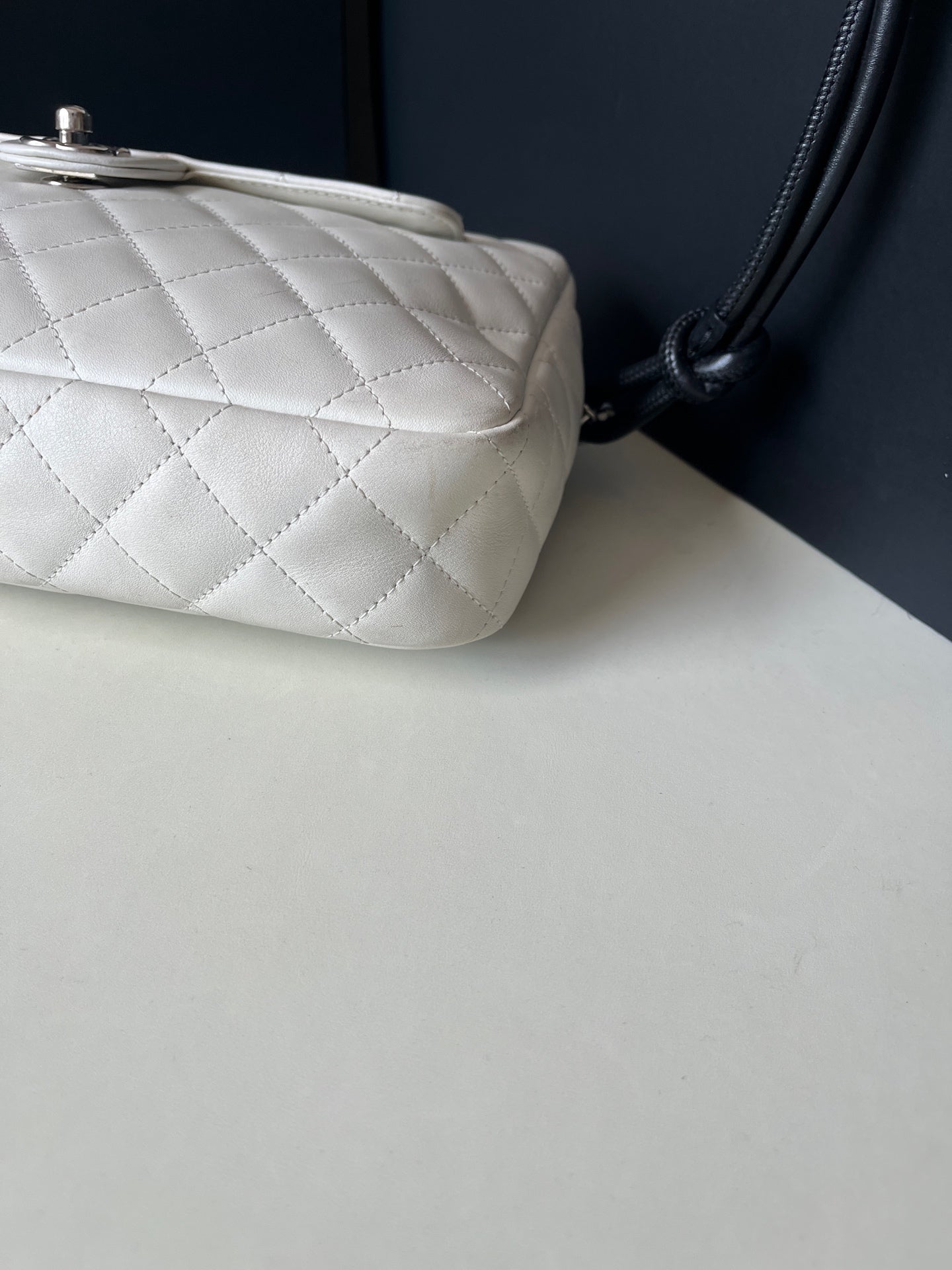 Chanel - Deauville - Leather - White - (small)