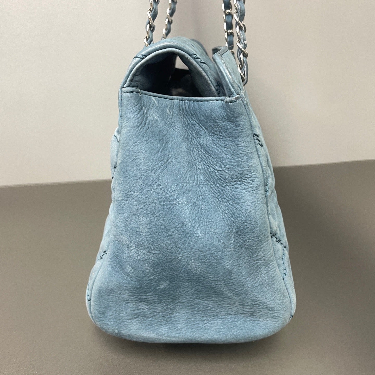 Chanel - Deauville - Suede - Blue - (medium)