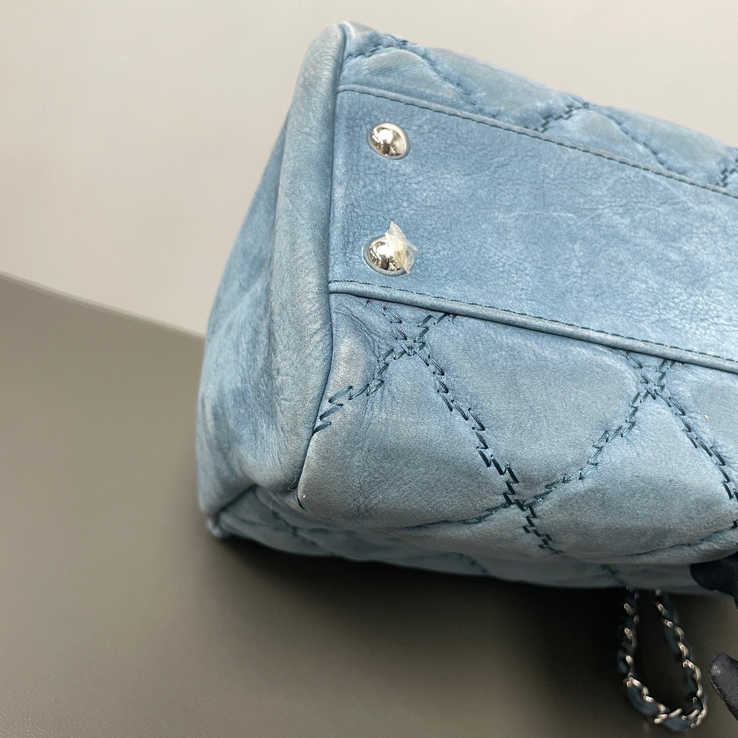 Chanel - Deauville - Suede - Blue - (medium)