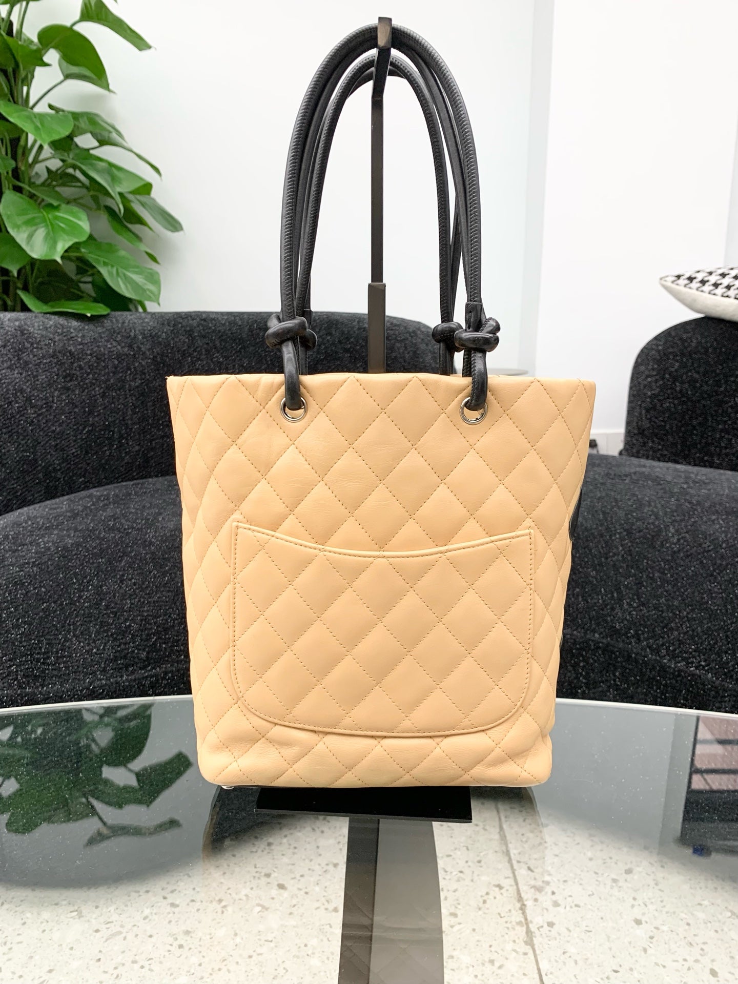 Chanel - Deauville Tote - Leather - Beige - (small)