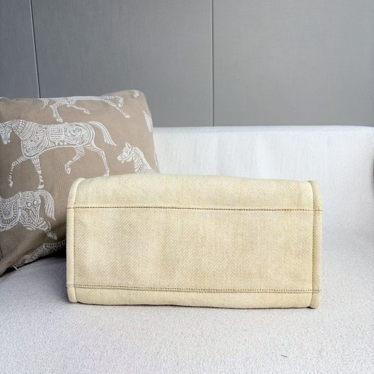 Chanel - Deauville Tote - Raffia woven with leather trim - Light Yellow with Silver-Tone Hardware - (Medium)