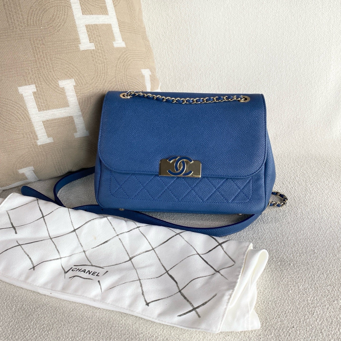 Chanel - Double Flap - Leather - Blue - (medium)