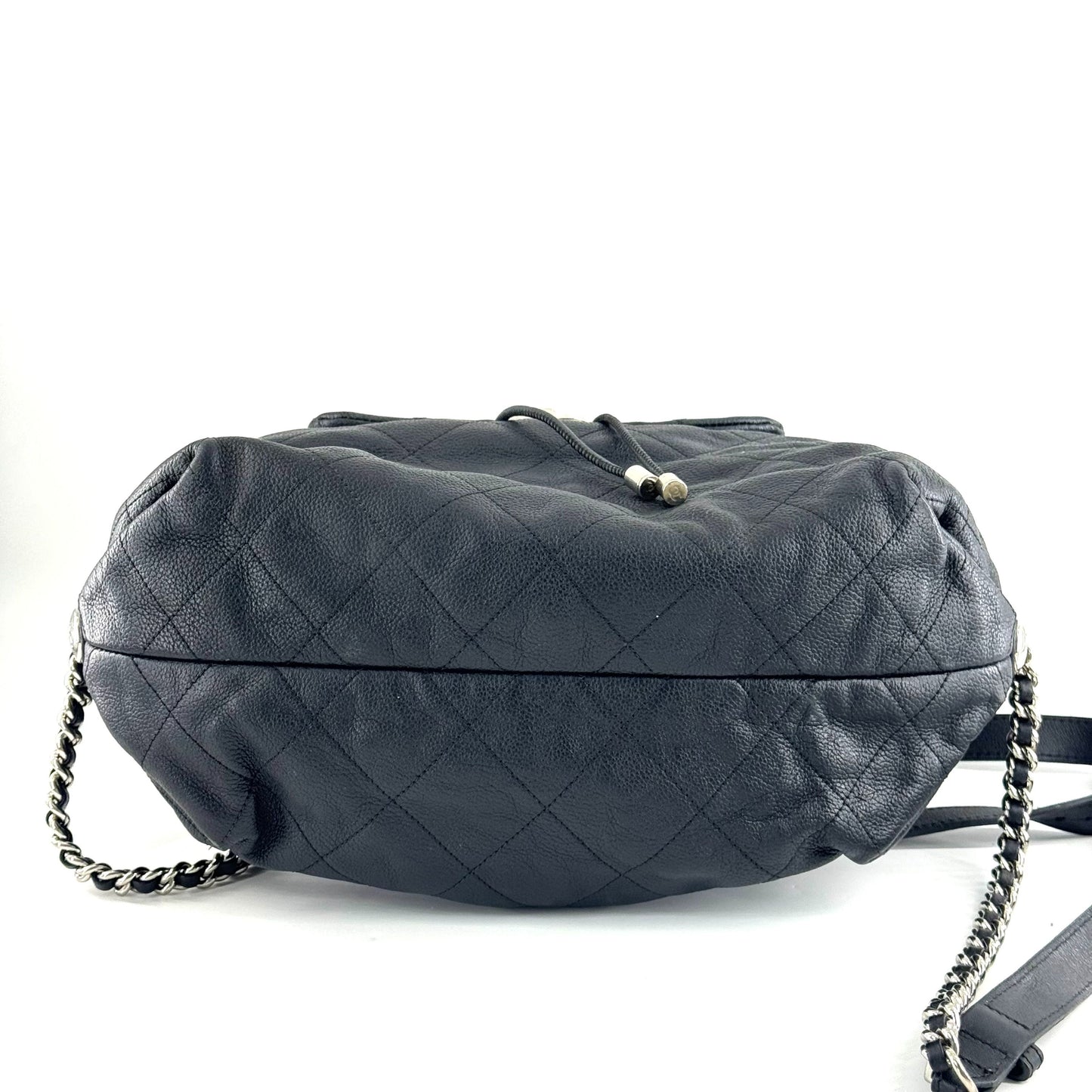 Chanel - Drawstring Backpack - Leather - Black - (medium)