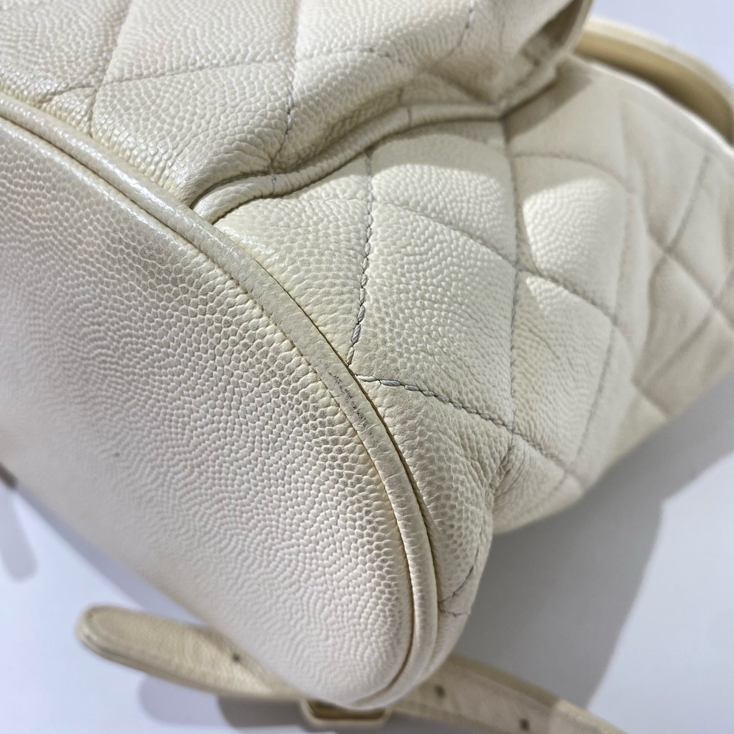 Chanel - Duma - Leather - Beige - (small)