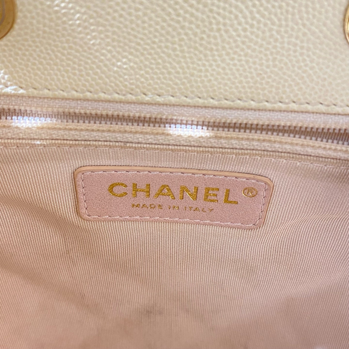Chanel - Duma - Leather - Beige - (small)