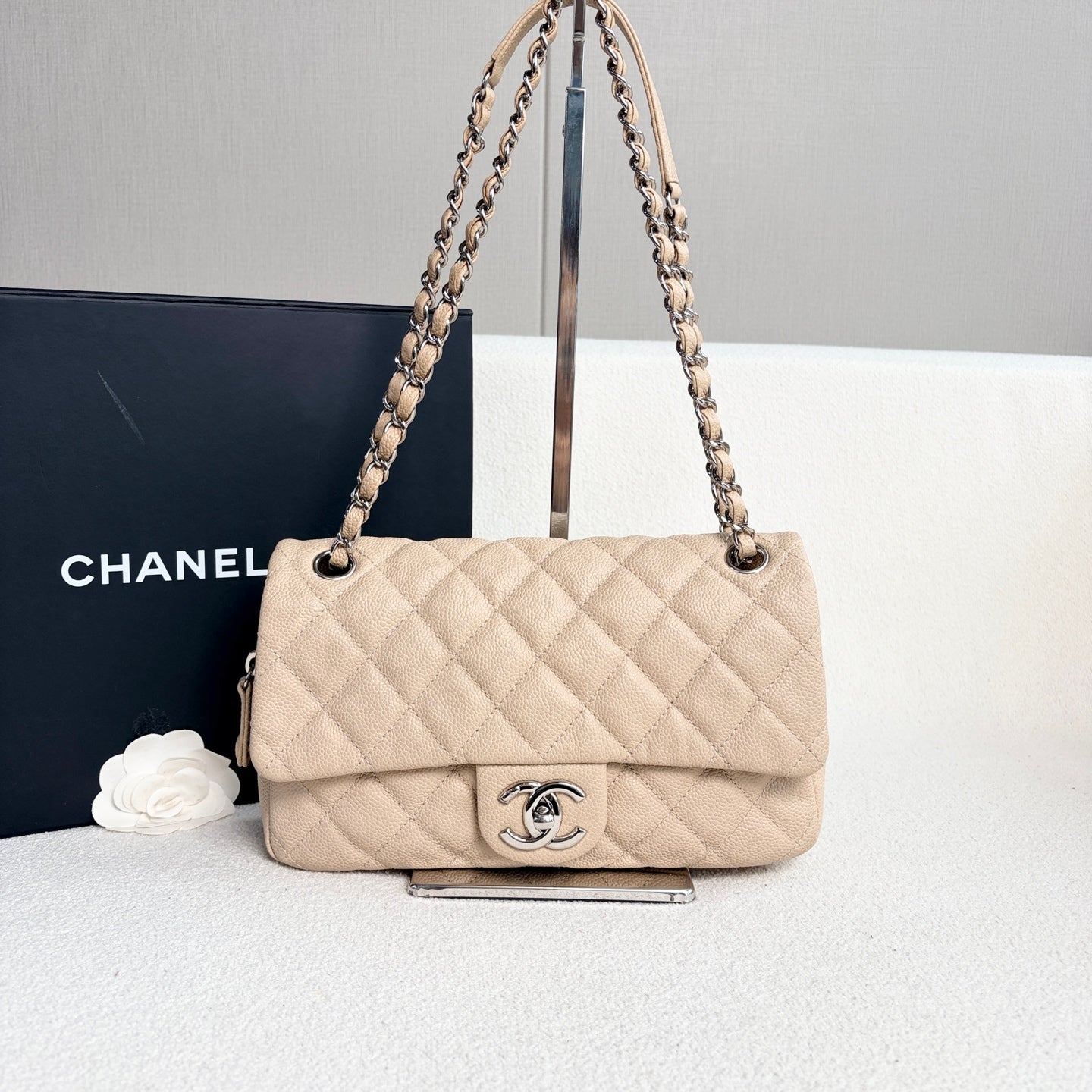 Chanel - Easy CF - Caviar leather - Beige with Silver-Tone Hardware - (medium)