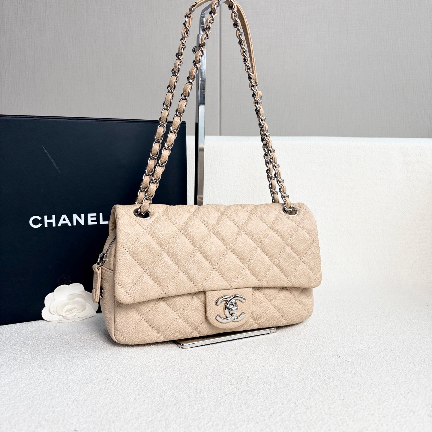 Chanel - Easy CF - Caviar leather - Beige with Silver-Tone Hardware - (medium)