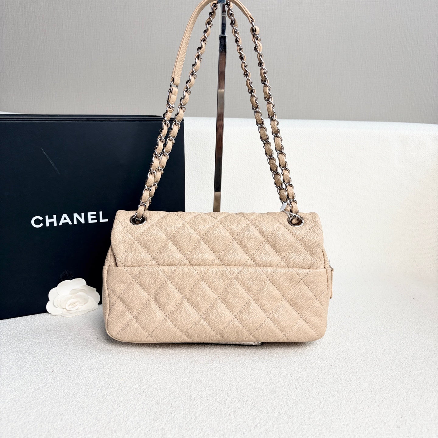 Chanel - Easy CF - Caviar leather - Beige with Silver-Tone Hardware - (medium)