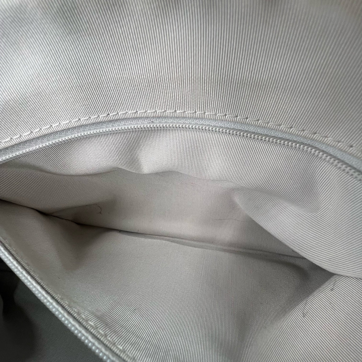 Chanel - Easy CF - Leather - Silver - (large)