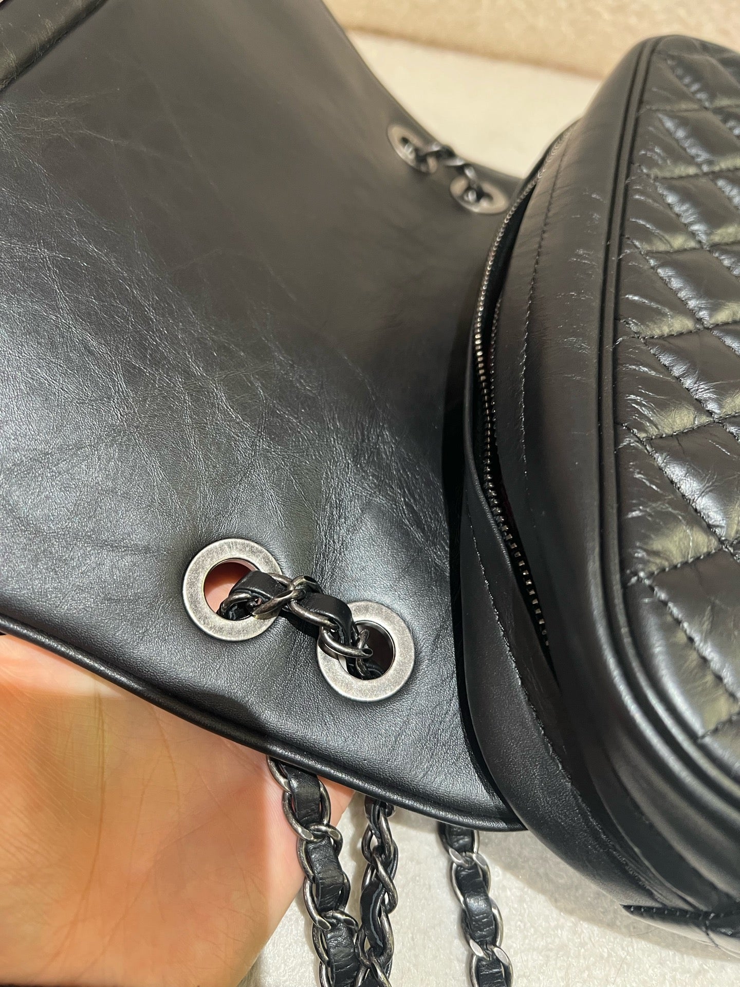 Chanel - Easy Flap (Airport Series) - Aged calfskin leather - Black with Silver-Tone Hardware - (Medium)