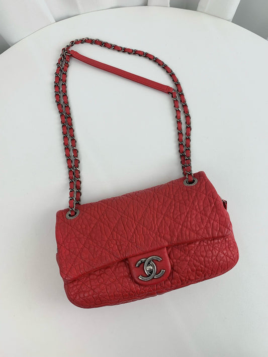 Chanel - Easy Flap - Calfskin - Red - (medium)