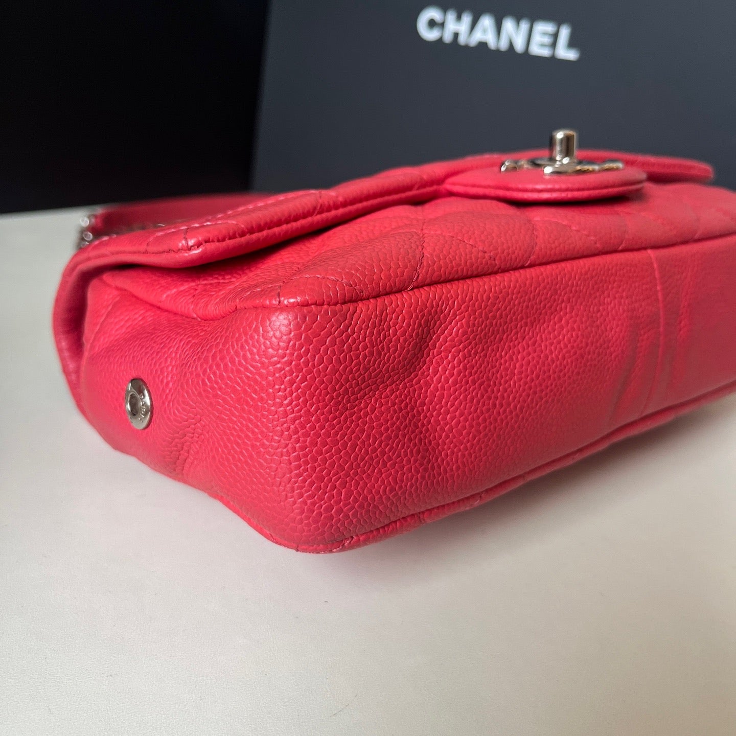 Chanel - Easy Flap - Calfskin - Red - (small)