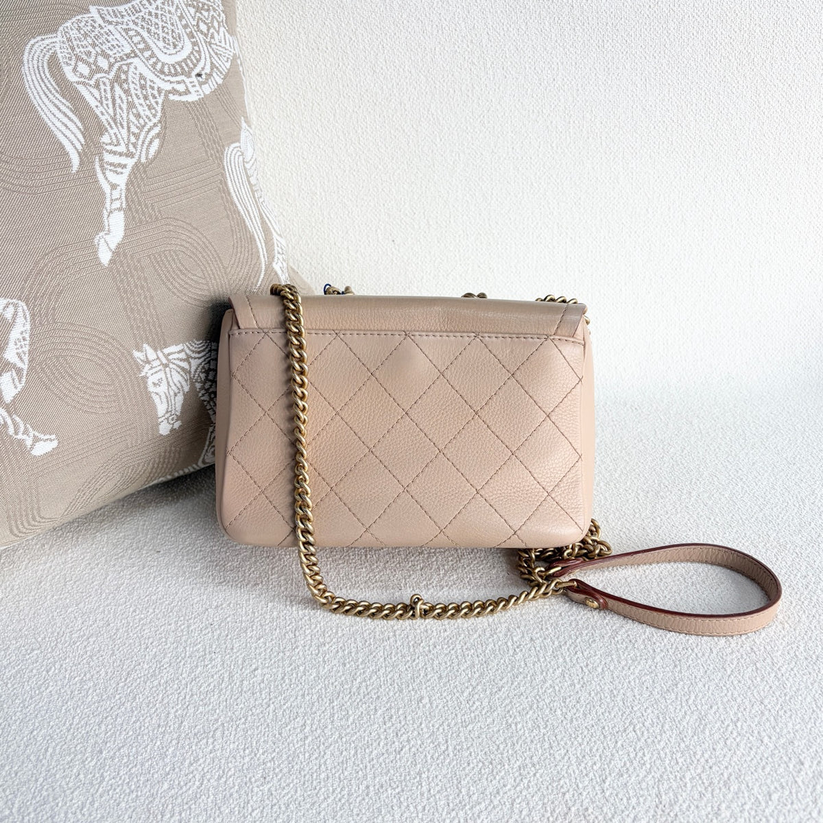 Chanel - Edinburgh Series Messenger Bag - Leather - Beige - (mini)