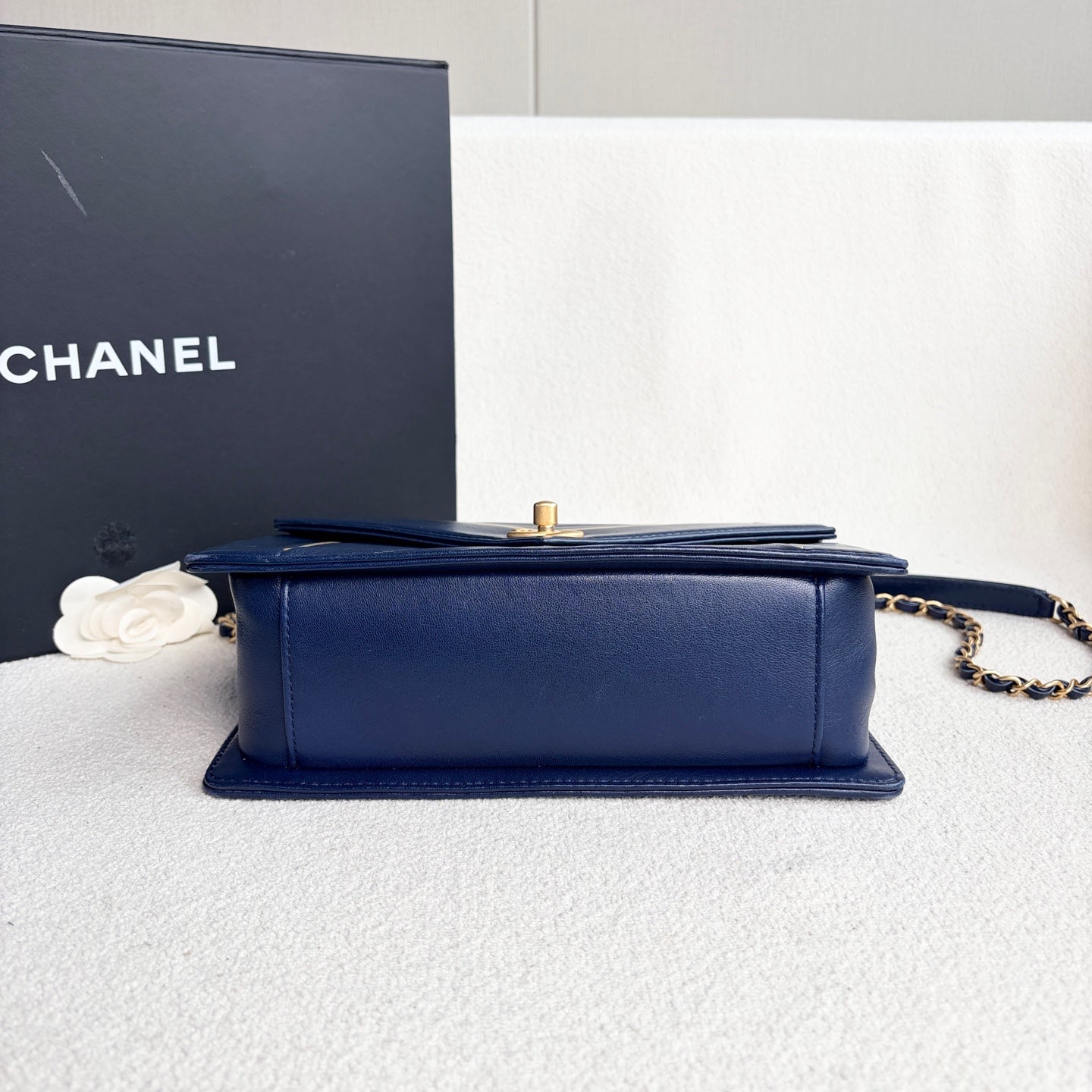 Chanel - Envelope Bag - Cowhide leather - Blue with Gold-Tone Hardware - (Small)