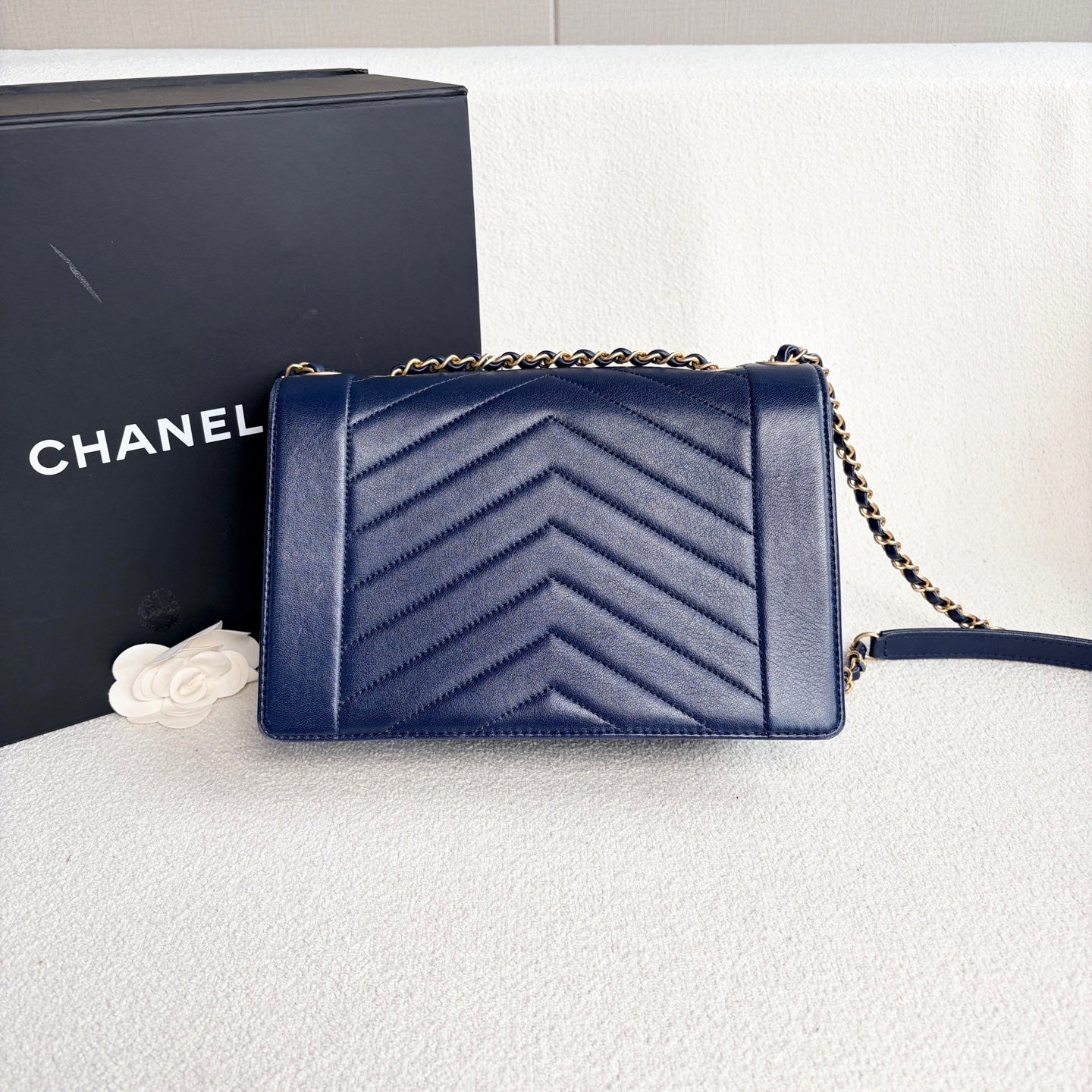 Chanel - Envelope Bag - Cowhide leather - Blue with Gold-Tone Hardware - (Small)