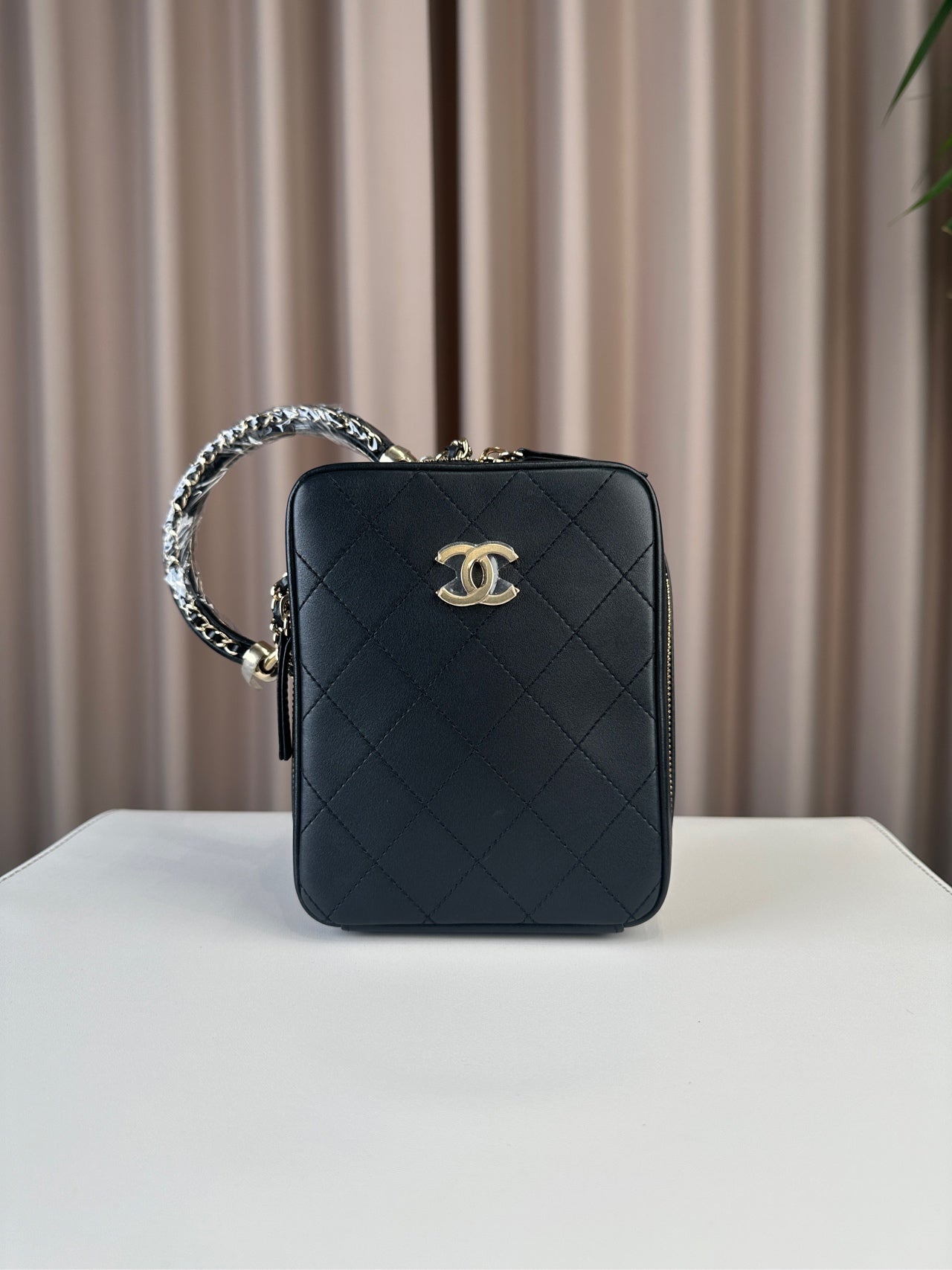 Chanel - Evening Bag - Leather - Black - (small)