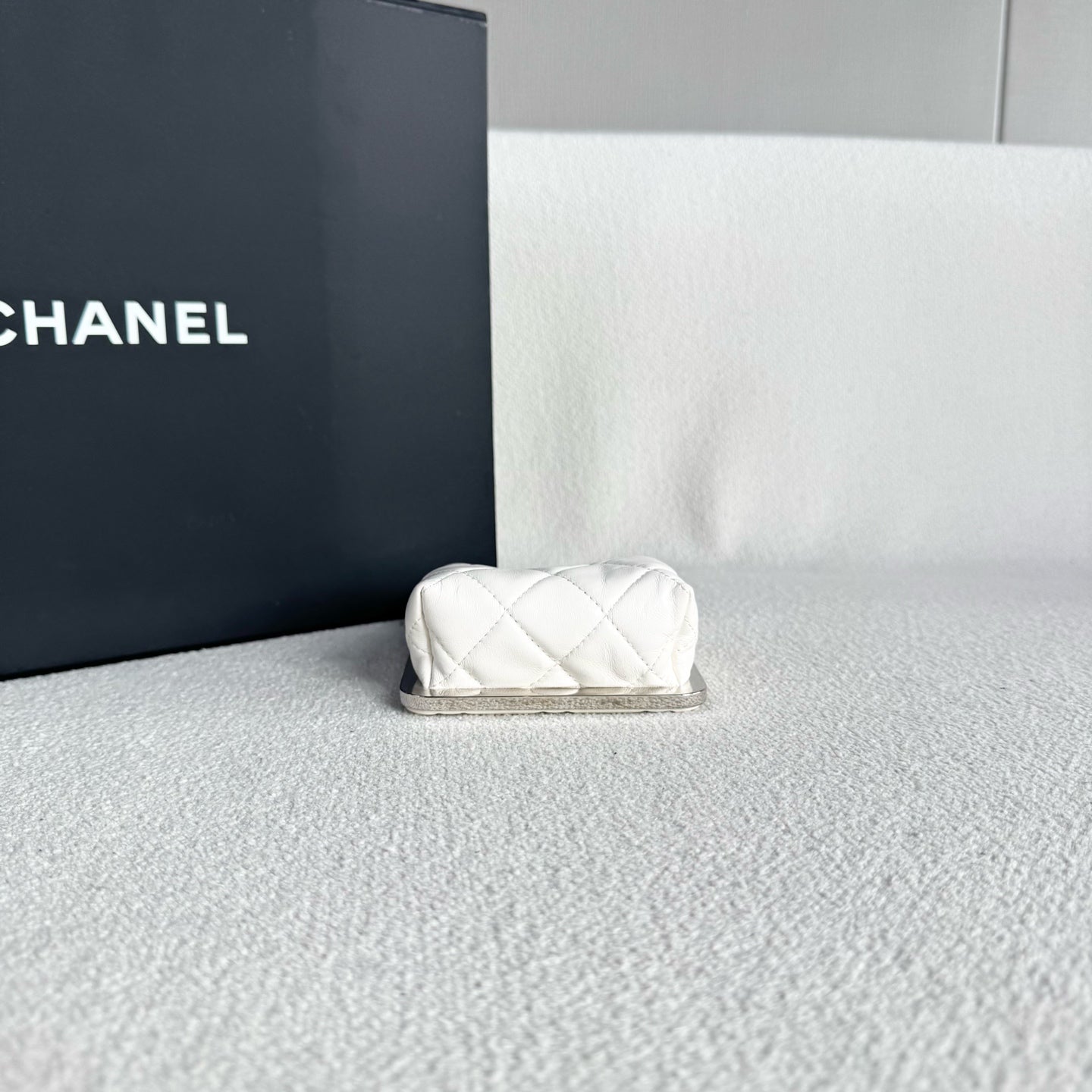 Chanel - Evening Bag - Leather - White - (mini)