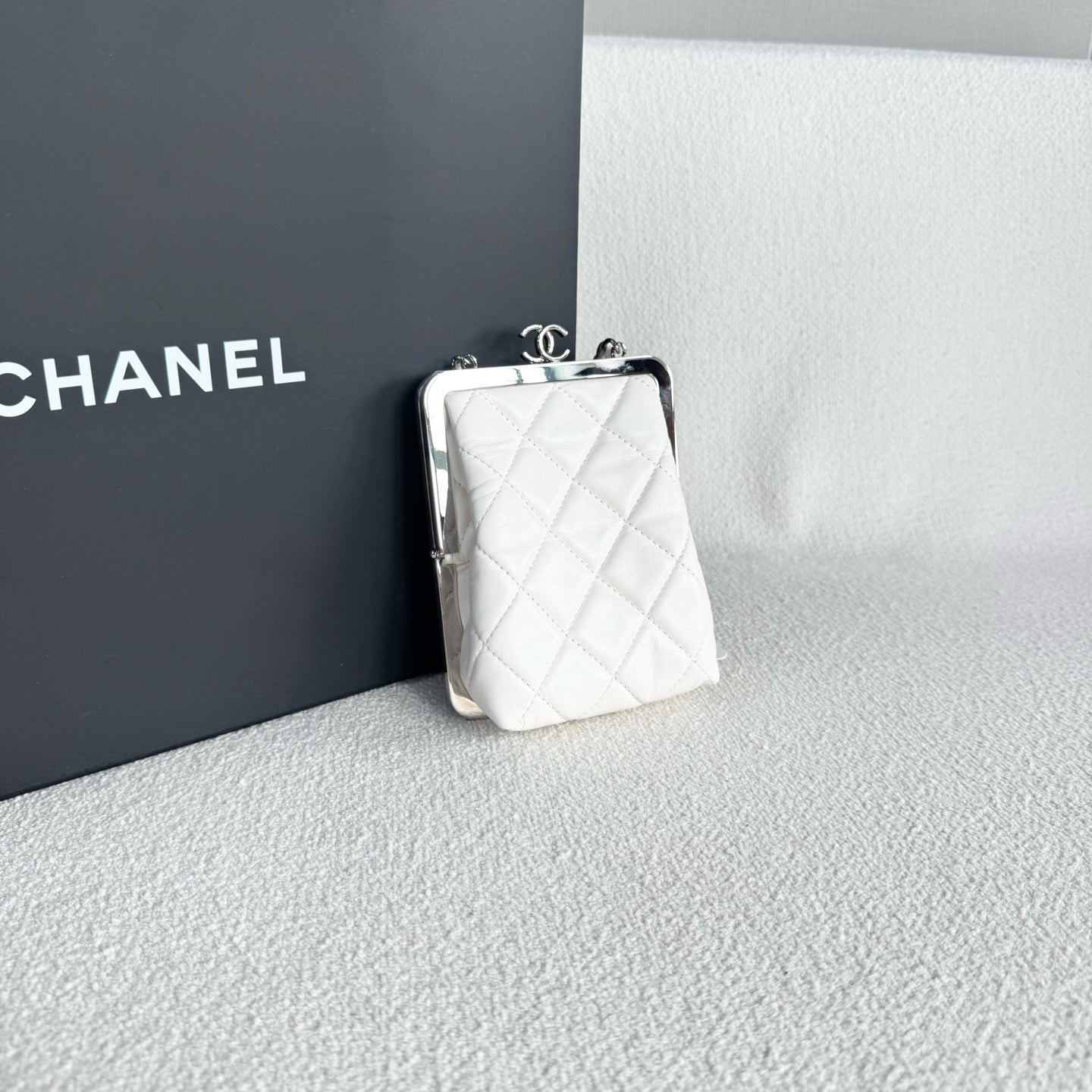 Chanel - Evening Bag - Leather - White - (mini)