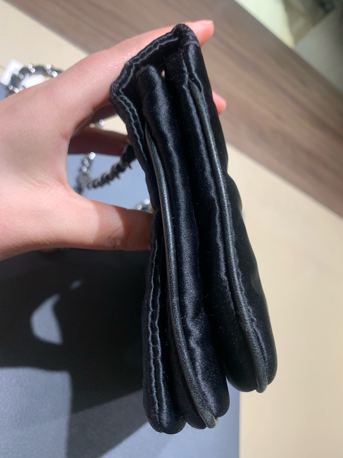 Chanel - Faux Pearl CC Satin Flap Bag - Silk - Black - (small)