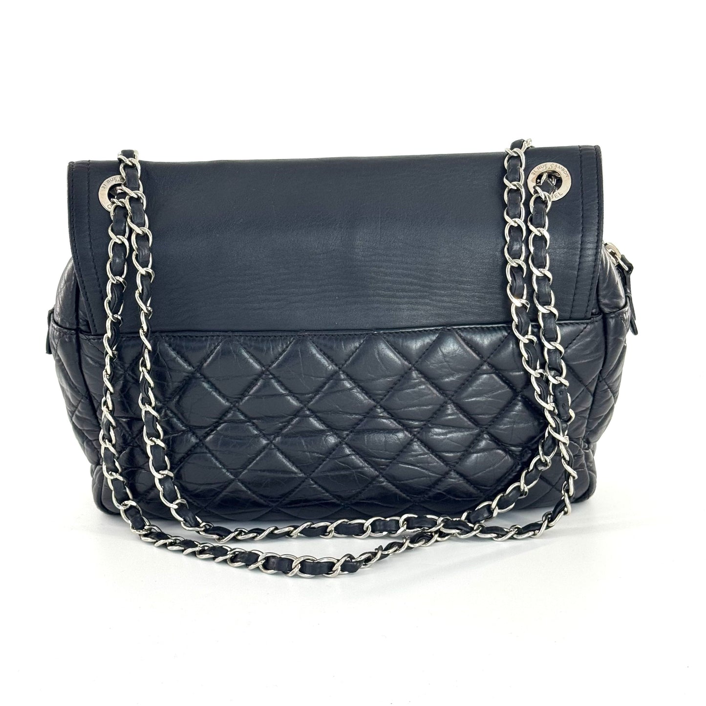 Chanel - Flap Bag - Cowhide leather - Black with Silver-Tone Hardware - (Medium)