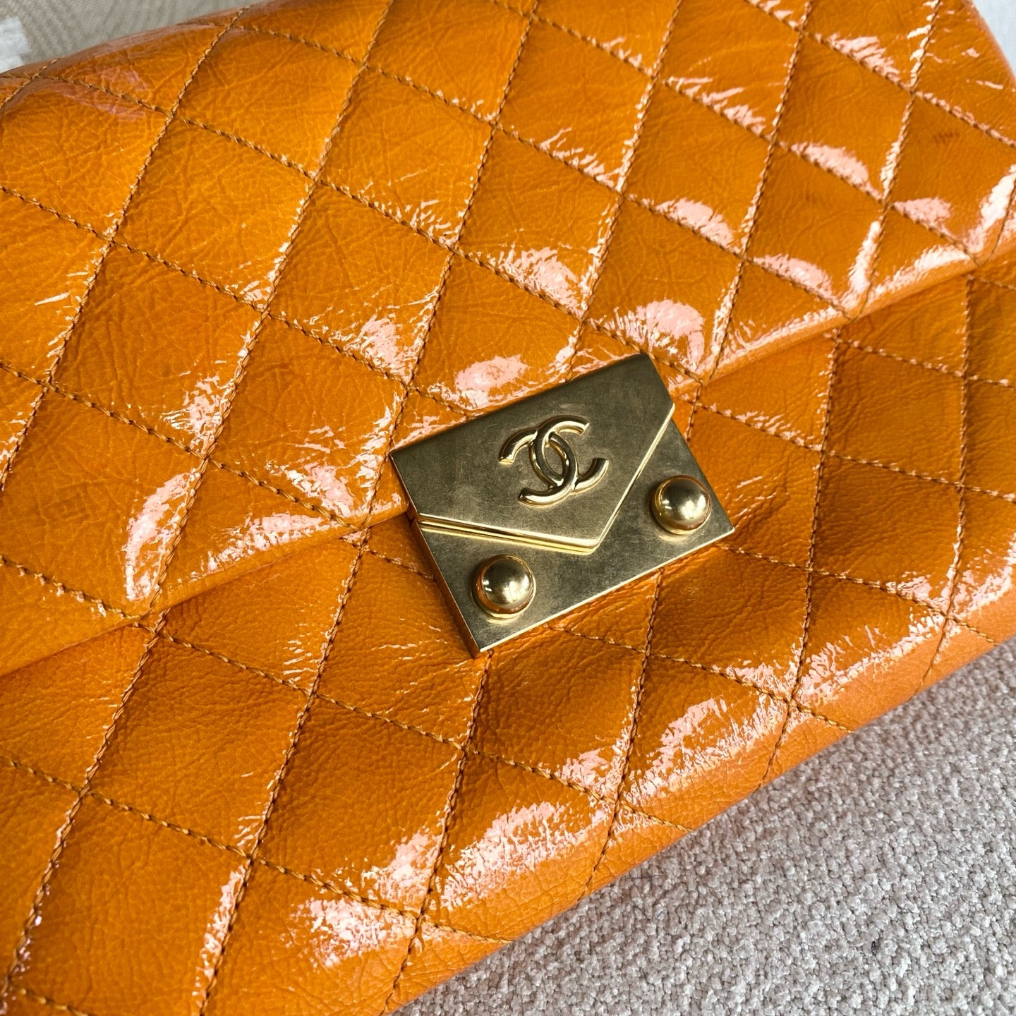 Chanel - Flap Bag - Patent leather - Orange - (mini)