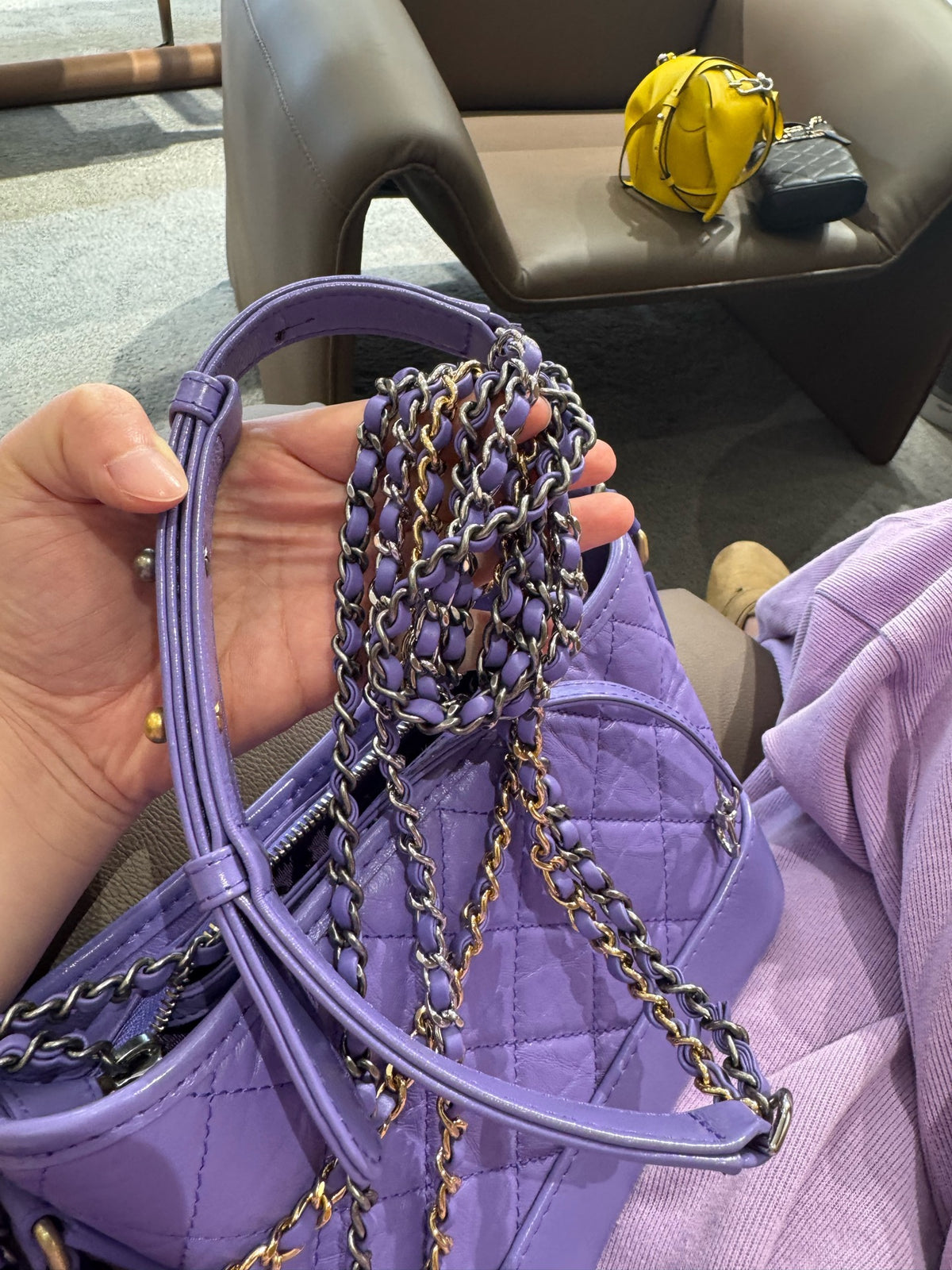Chanel - Gabrielle 29 - Leather - Purple - (29)