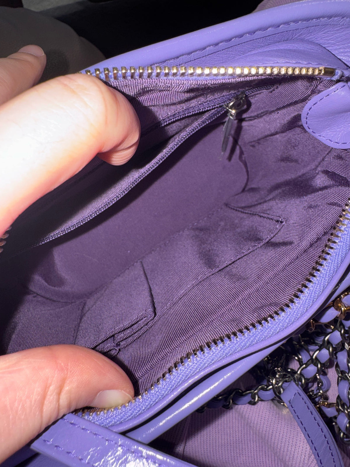Chanel - Gabrielle 29 - Leather - Purple - (29)