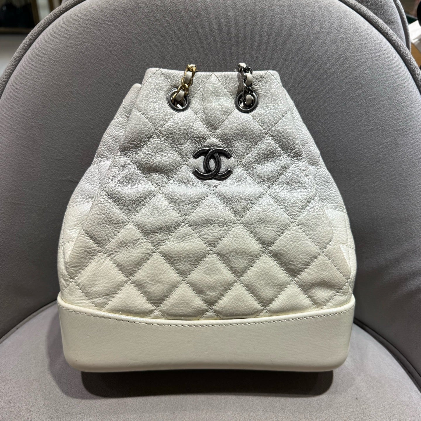 Chanel - Gabrielle Backpack - Aged calfskin and smooth leather - Beige - (Small)