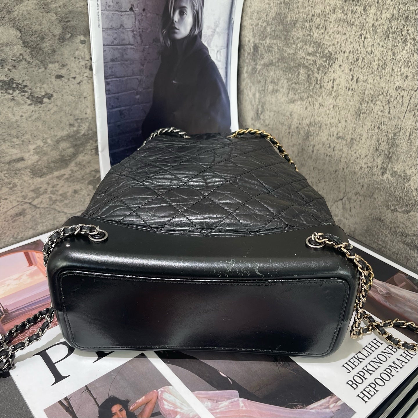 Chanel - Gabrielle Backpack - Leather - Black - (Medium)