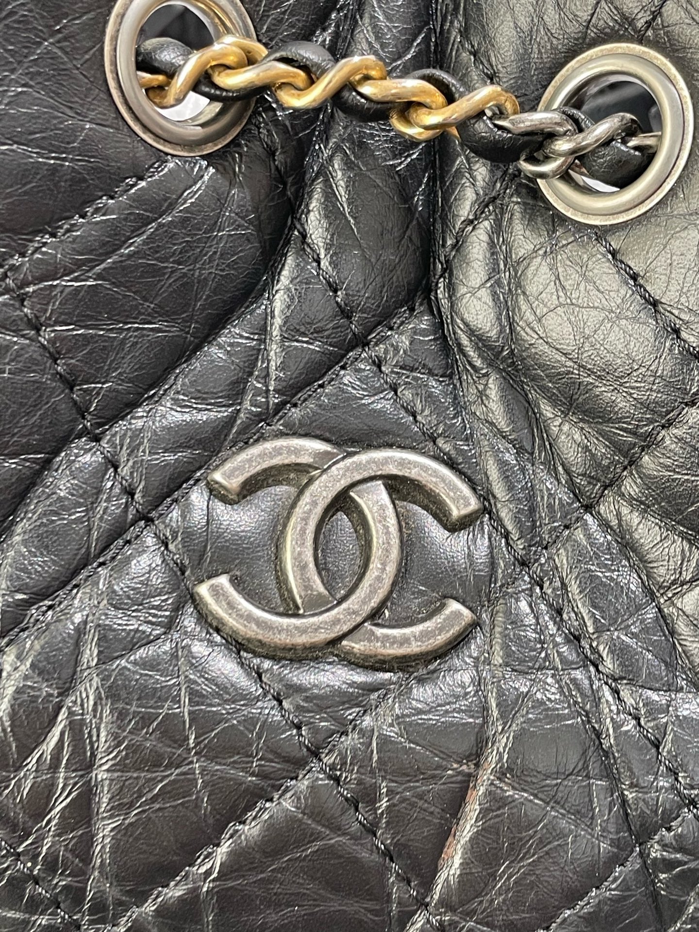 Chanel - Gabrielle Backpack - Leather - Black - (Medium)