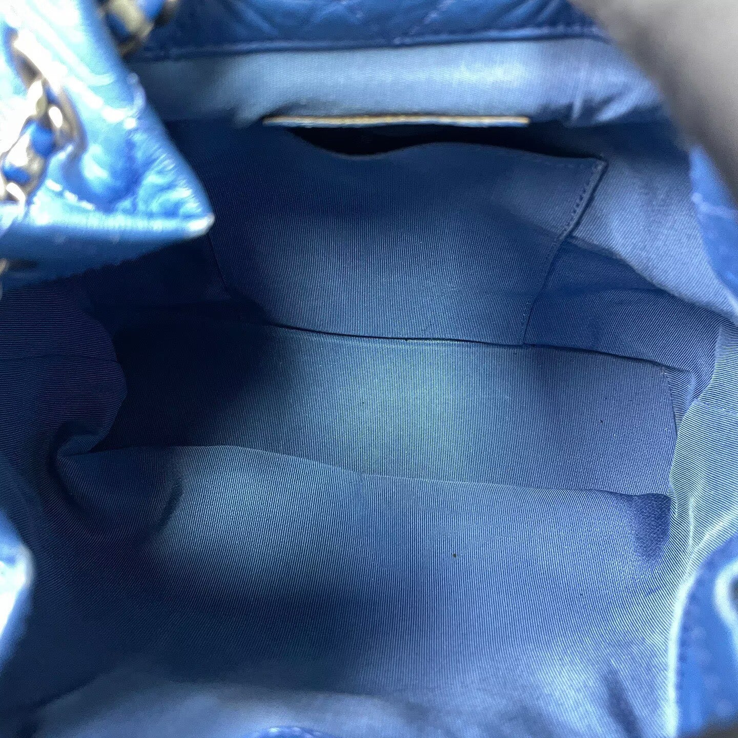 Chanel - Gabrielle Drawstring Backpack - Waxed leather with patent leather base - Blue - (Small)
