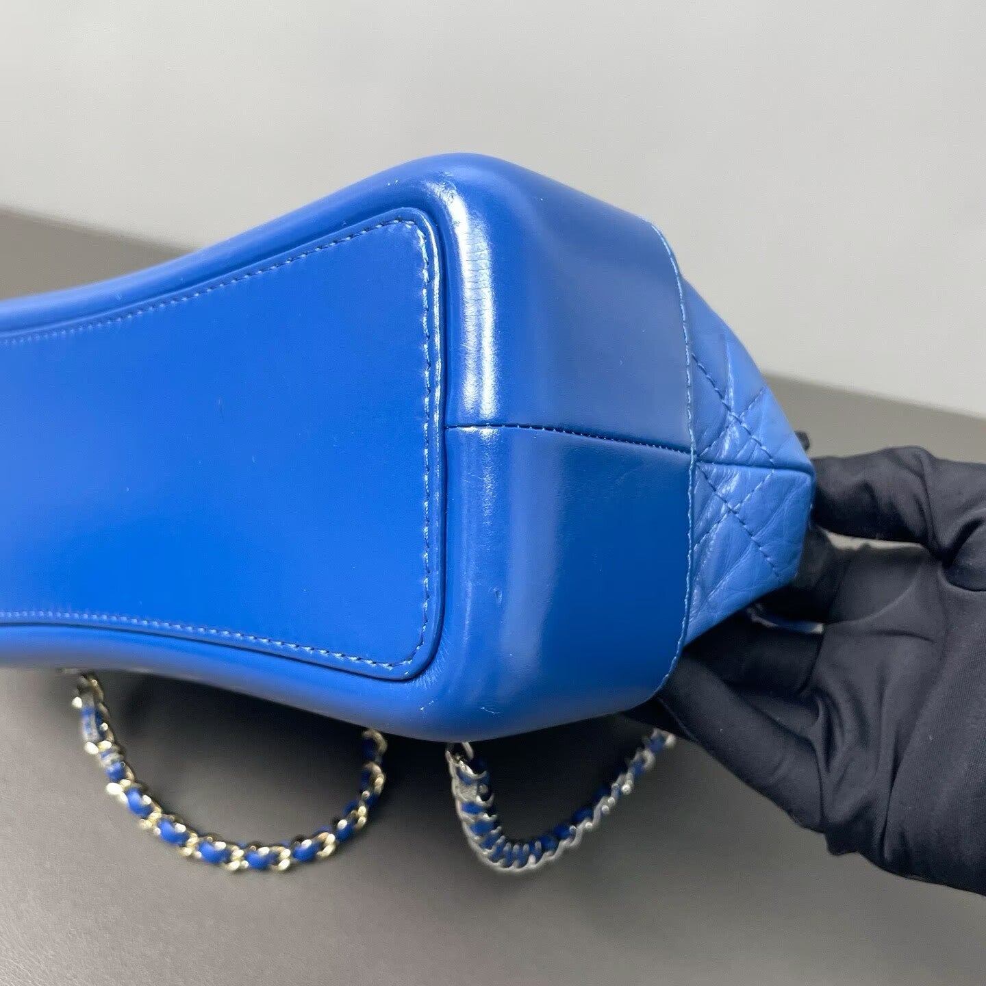 Chanel - Gabrielle Drawstring Backpack - Waxed leather with patent leather base - Blue - (Small)