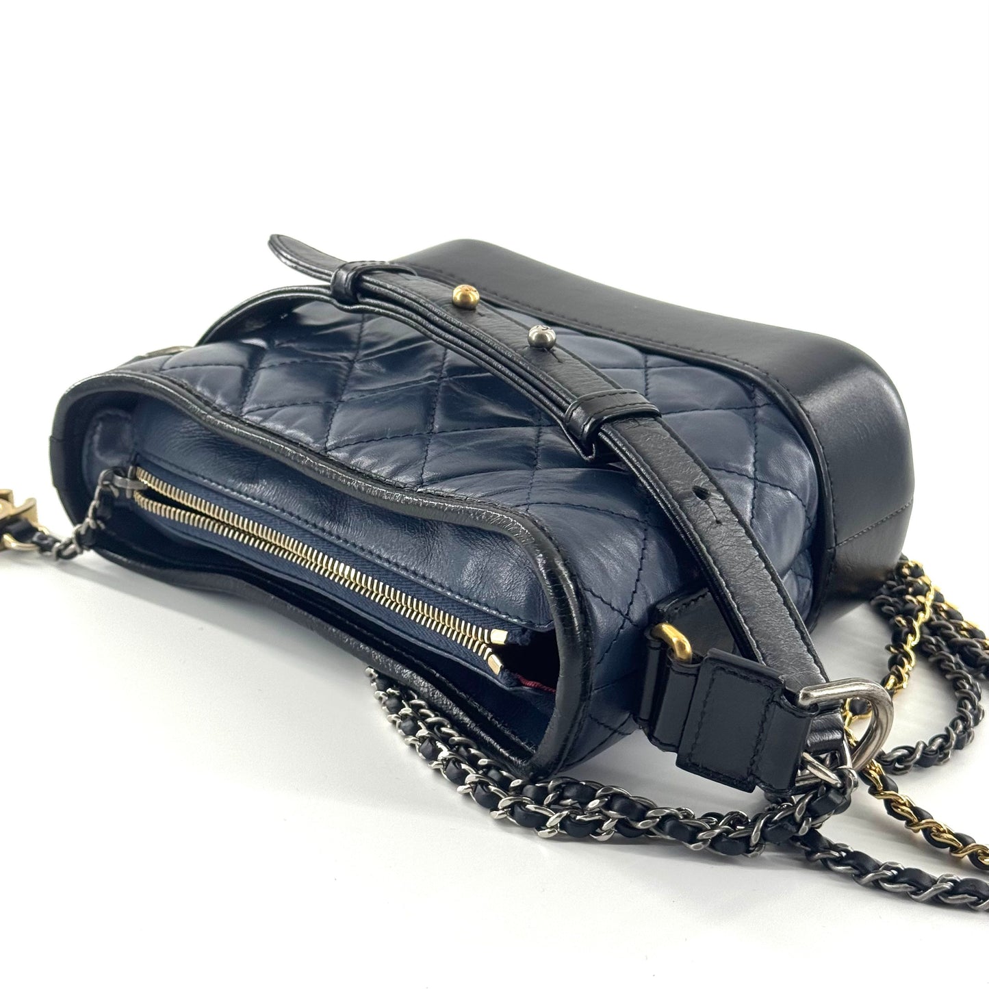 Chanel - Gabrielle Hobo - Leather - Navy
