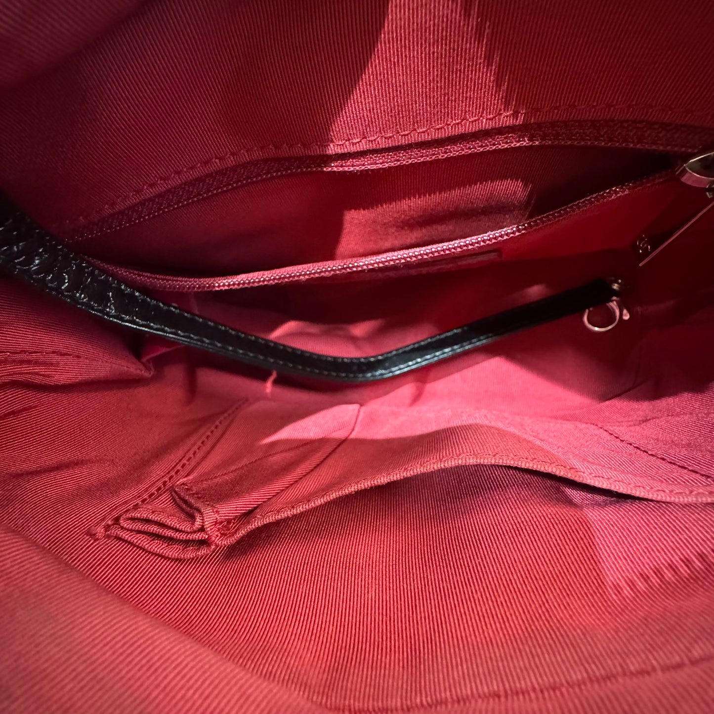 Chanel - Gabrielle Hobo - Leather - Navy