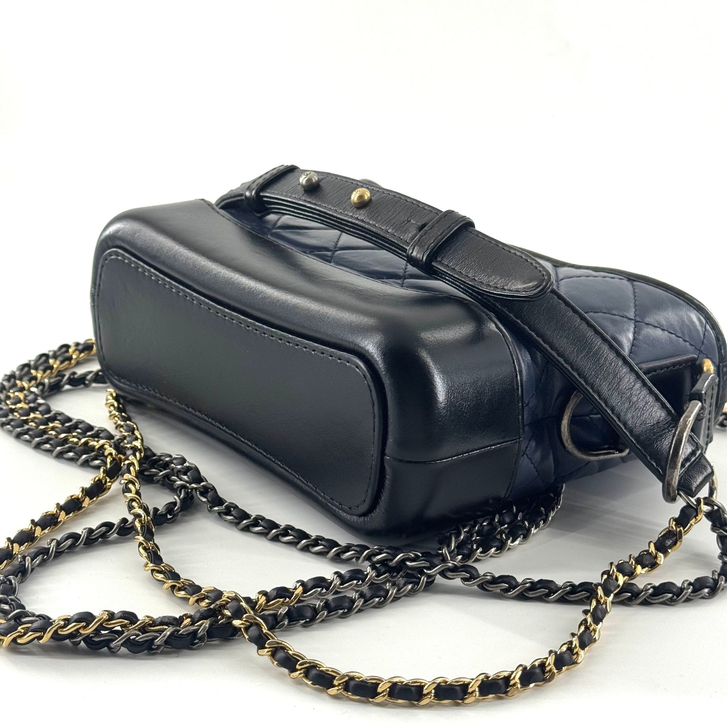 Chanel - Gabrielle Hobo - Leather - Navy