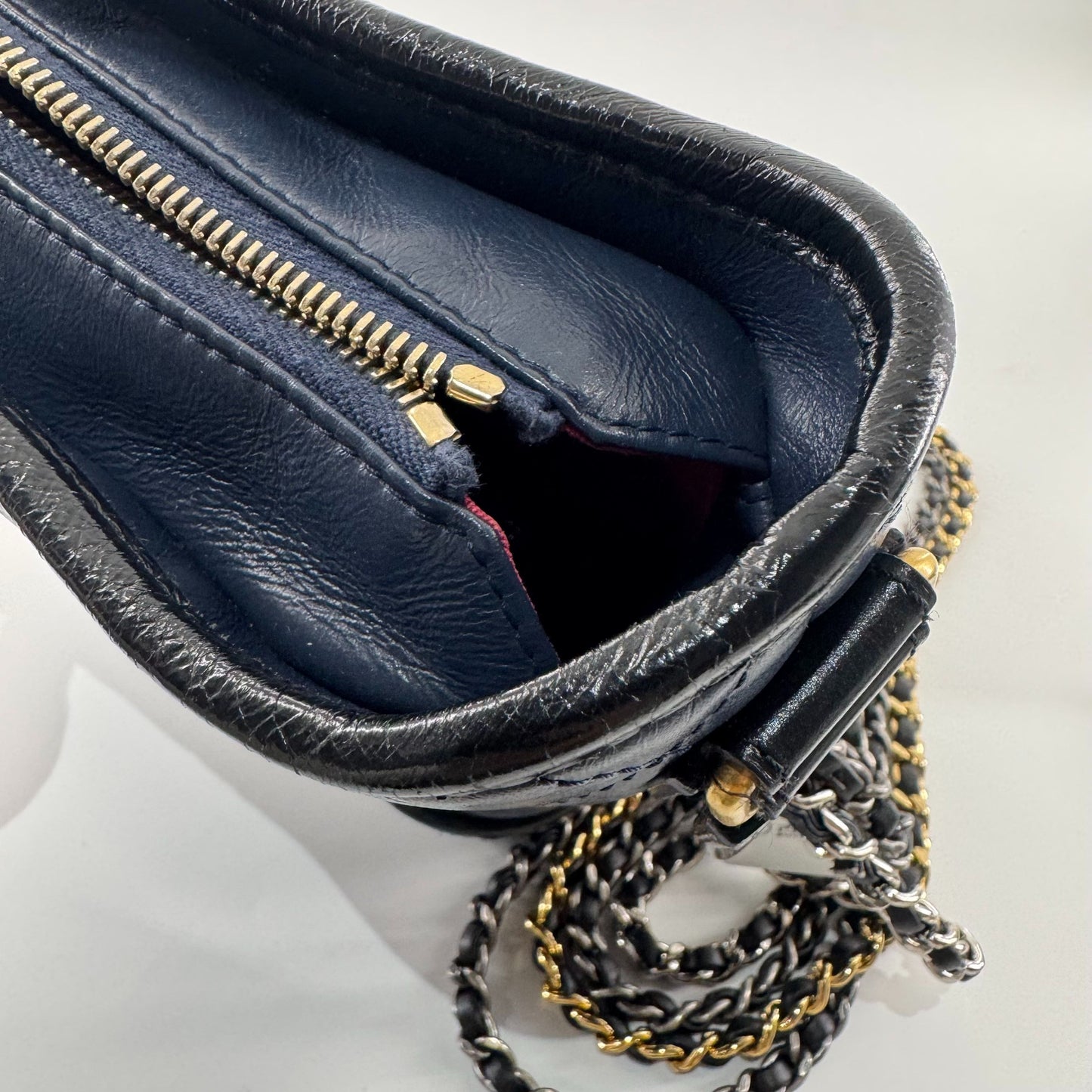 Chanel - Gabrielle Hobo - Leather - Navy
