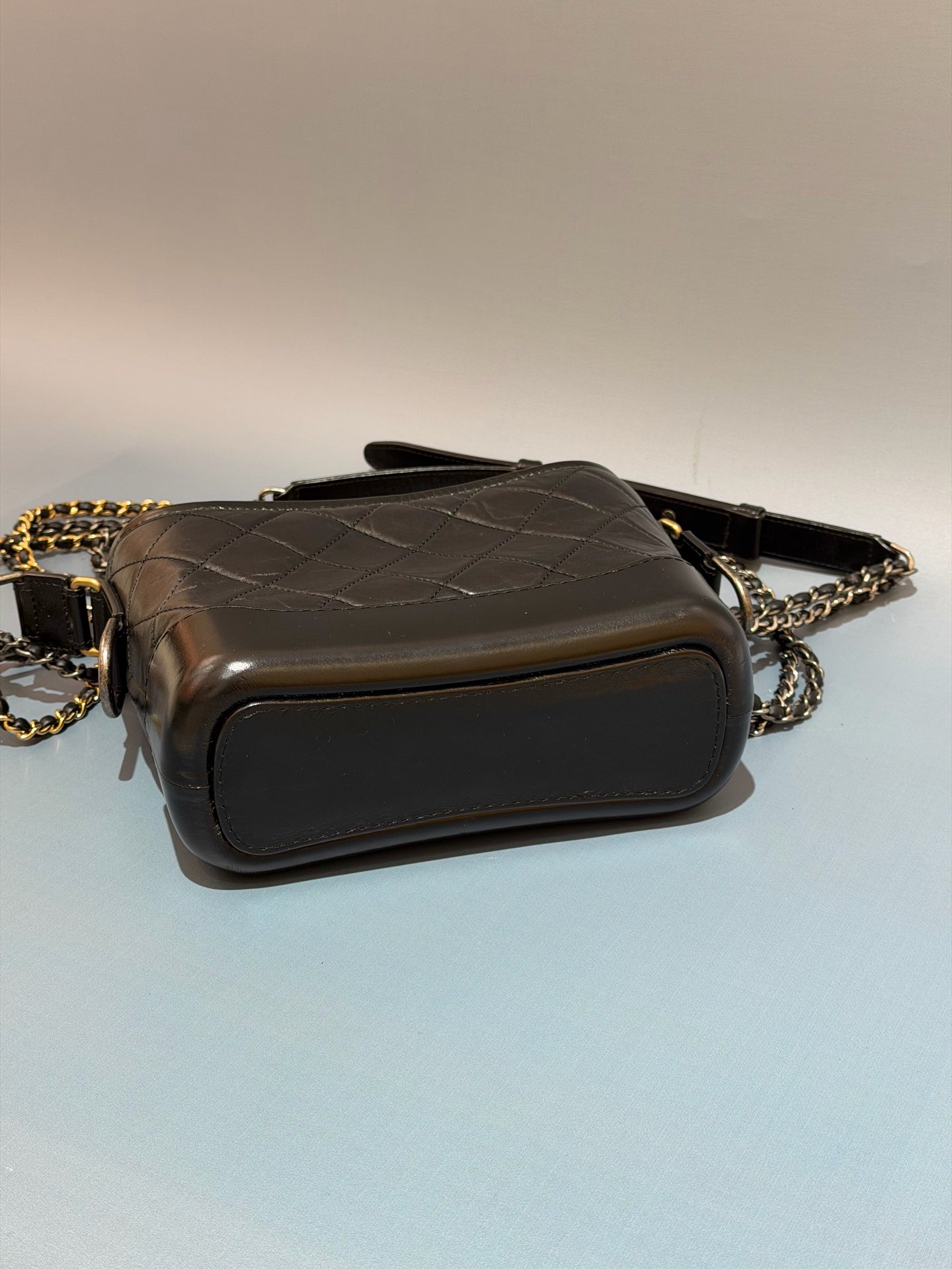 Chanel - Gabrielle Hobo Bag - Aged calfskin and smooth calfskin leather - Black - (Small)