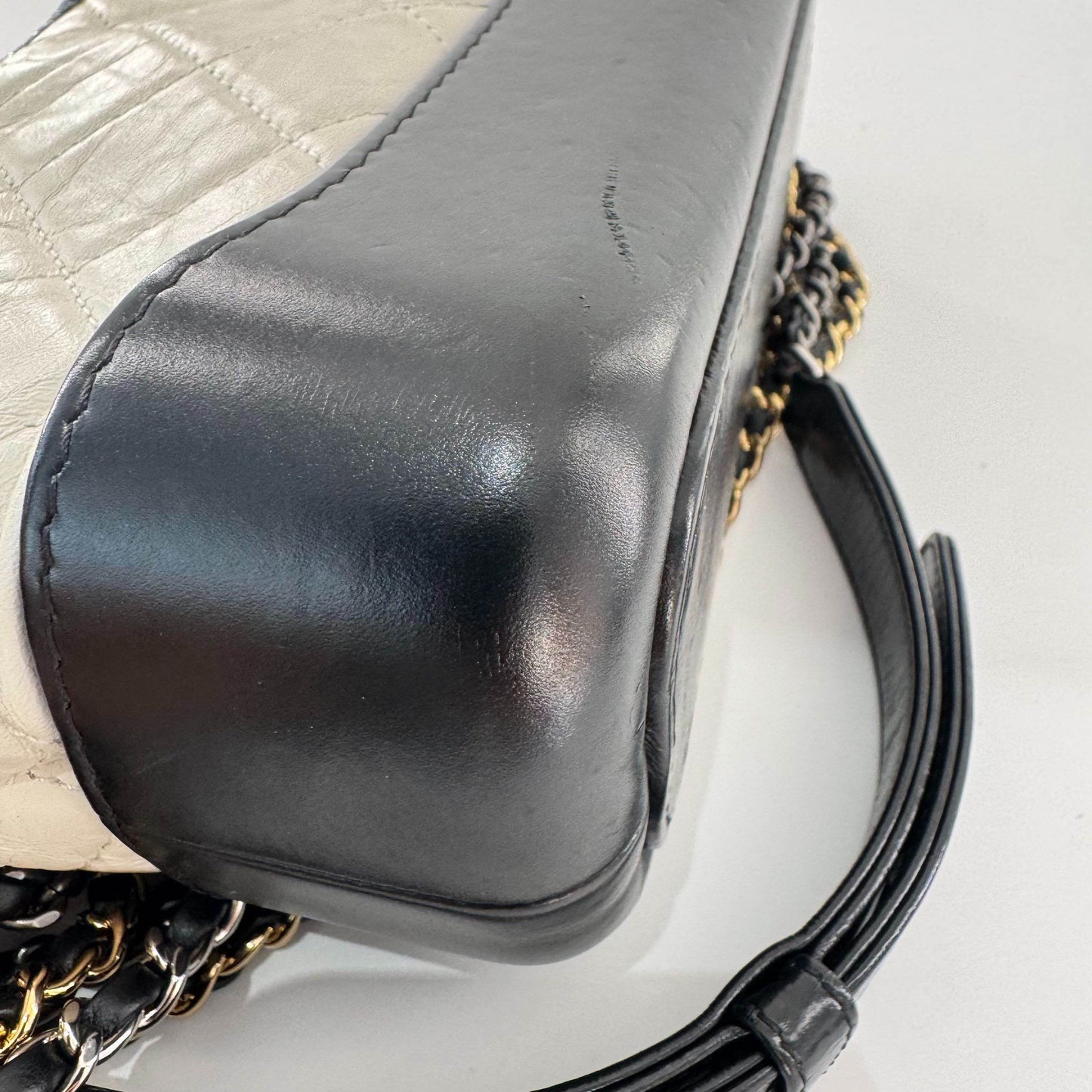 Chanel - Gabrielle Hobo Bag - Aged calfskin leather - Black and White - (small)