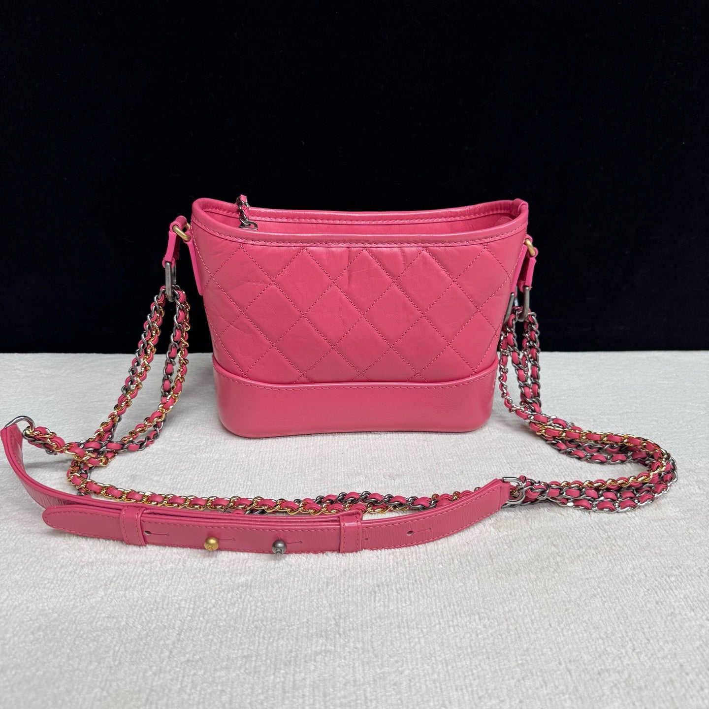 Chanel - Gabrielle Hobo Bag - Aged calfskin leather - Pink - (small)